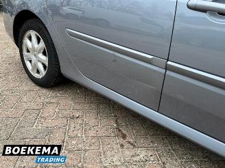 Renault Laguna Estate 2.0 16V T 170PK Automaat Dynamque Navi Clima Cruise picture 7