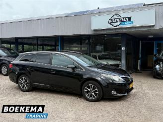Avarii autoturisme Toyota Avensis wagon 1.8 VVTi Business Navigatie Harman Kardon Camera PDC Cruise 2013/5