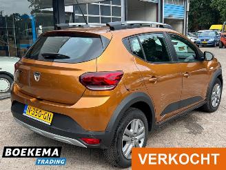 Dacia Sandero 1.0 TCe 90 Comfort Navigatie Cruise Climate picture 2