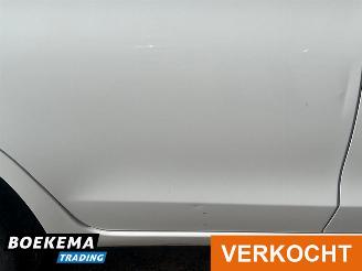 Toyota Yaris 1.5 Full Hybrid Aspiration Climate Cruise Navi Camera picture 15
