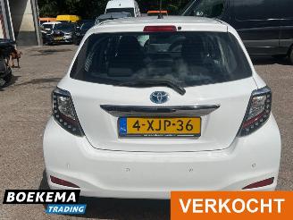 Toyota Yaris 1.5 Full Hybrid Aspiration Climate Cruise Navi Camera picture 16