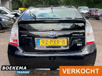 Toyota Prius 1.8 Comfort Xenon Keyless Navi Climate Cruise picture 15