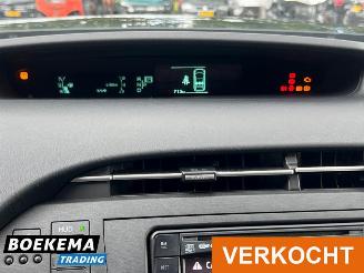 Toyota Prius 1.8 Comfort Xenon Keyless Navi Climate Cruise picture 27