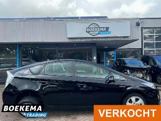 Toyota Prius 1.8 Comfort Xenon Keyless Navi Climate Cruise picture 12