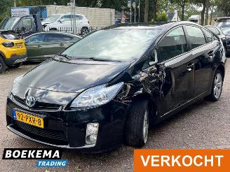 Toyota Prius 1.8 Comfort Xenon Keyless Navi Climate Cruise picture 4
