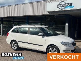 krockskadad bil auto Skoda Fabia Combi 1.2 TDI Navi Climate Cruise PDC Trekh, 2012/11