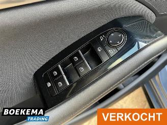 Mazda 3 2.0 e-SkyActiv-G M Hybrid Virtual Keyless Bose Navi picture 25
