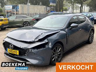 Mazda 3 2.0 e-SkyActiv-G M Hybrid Virtual Keyless Bose Navi picture 4