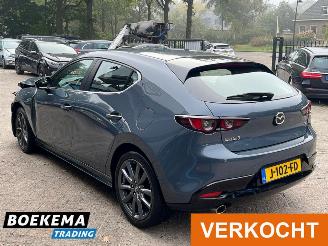 Mazda 3 2.0 e-SkyActiv-G M Hybrid Virtual Keyless Bose Navi picture 3