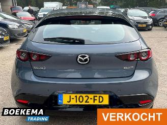 Mazda 3 2.0 e-SkyActiv-G M Hybrid Virtual Keyless Bose Navi picture 16