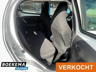 Peugeot 108 1.0 e-VTi Active Airco LED picture 23