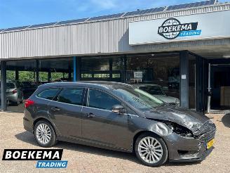 Vrakbiler auto Ford Focus Wagon 1.5 TDCI Titanium Navigatie Climate Cruise PDC Trekh. 2015/11