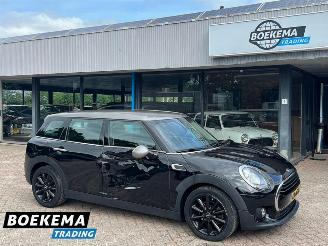 Mini Clubman Cooper 1.5 Business Automaat Navigatie Climate Cruise NL-Auto! picture 1