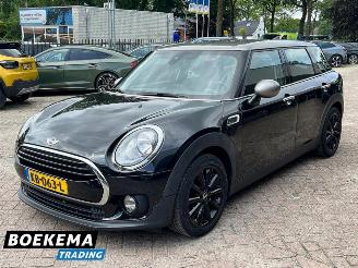 Mini Clubman Cooper 1.5 Business Automaat Navigatie Climate Cruise NL-Auto! picture 4