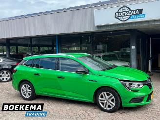 Schadeauto Renault Mégane Estate 1.3 TCe Zen LED Climate Cruise Navi PDC 2020/9