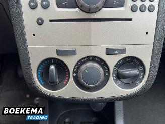 Opel Corsa 1.2-16V Enjoy Trekhaak Metalic picture 22