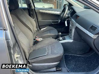 Opel Astra 1.6 Sport 105PK Cruise Climate Trekhaak picture 17