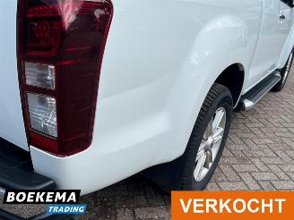 Isuzu D-Max 1.9 Extended Cab X-Country Automaat 4X4 3500KG Trekgewicht picture 21