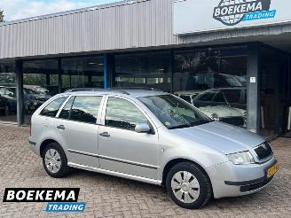 Vrakbiler auto Skoda Fabia Combi 1.4-16V Choice Airco Cruise PDC 2004/6