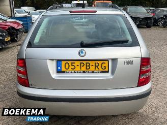 Skoda Fabia Combi 1.4-16V Choice Airco Cruise PDC picture 7