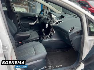 Ford Fiesta 1.6 TDCi Titanium Xenon Climate Cruise PDC picture 12