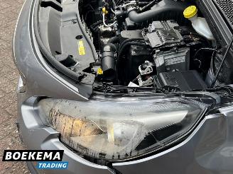 Peugeot 2008 1.2 PureTech Automaat Navi Cruise PDC picture 10