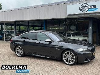 Avarii autoturisme BMW M550 5-Serie M550XD xDrive High Exe Open-Dak Elec-Trekhaak Stoelverkoeling HUD Memory 2015/2
