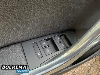 Opel Astra 1.6 Cosmo Navigatie Cruise Climate PDC picture 21