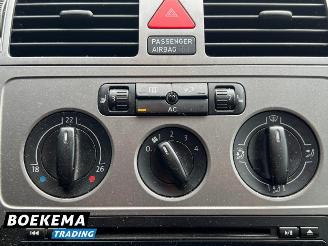 Volkswagen Touran 1.4 TSI Cross Xenon Airco Cruise PDC Trekh. picture 20