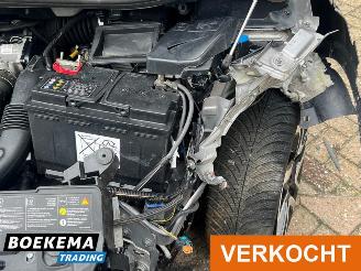 Renault Captur 1.5 DCI Dynamique Leder Navi Climate PDC picture 8