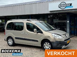 uszkodzony samochody osobowe Peugeot Partner Tepee 1.6 VTi XT Rolstoel Lift Airco 5-Persoons 2011/1
