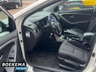 Hyundai I-30 1.4 Led Climate Cruise 5-Deurs picture 14
