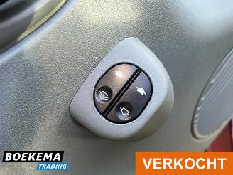 Ford Transit 300S 2.2 TDCI 9-Persoons Airco picture 23