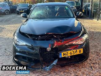 Alfa Romeo Giulia 2.0 T AWD Veloce 280PK Aut Leer Navi Stuur/Stoelverw. Cruise PDC picture 5