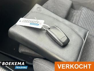 BMW 1-serie 118i 136PK Executive Aut Led Navi Cruise Airco PDC picture 28