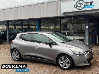bruktbiler auto Renault Clio 0.9 TCe ECO Night&Day Navi Cruise Airco Trek.PDC 2015/1