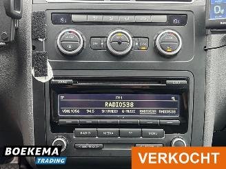 Volkswagen Touran 1.6 TDI Grijs kenteken Climate Cruise Trekh. PDC picture 25
