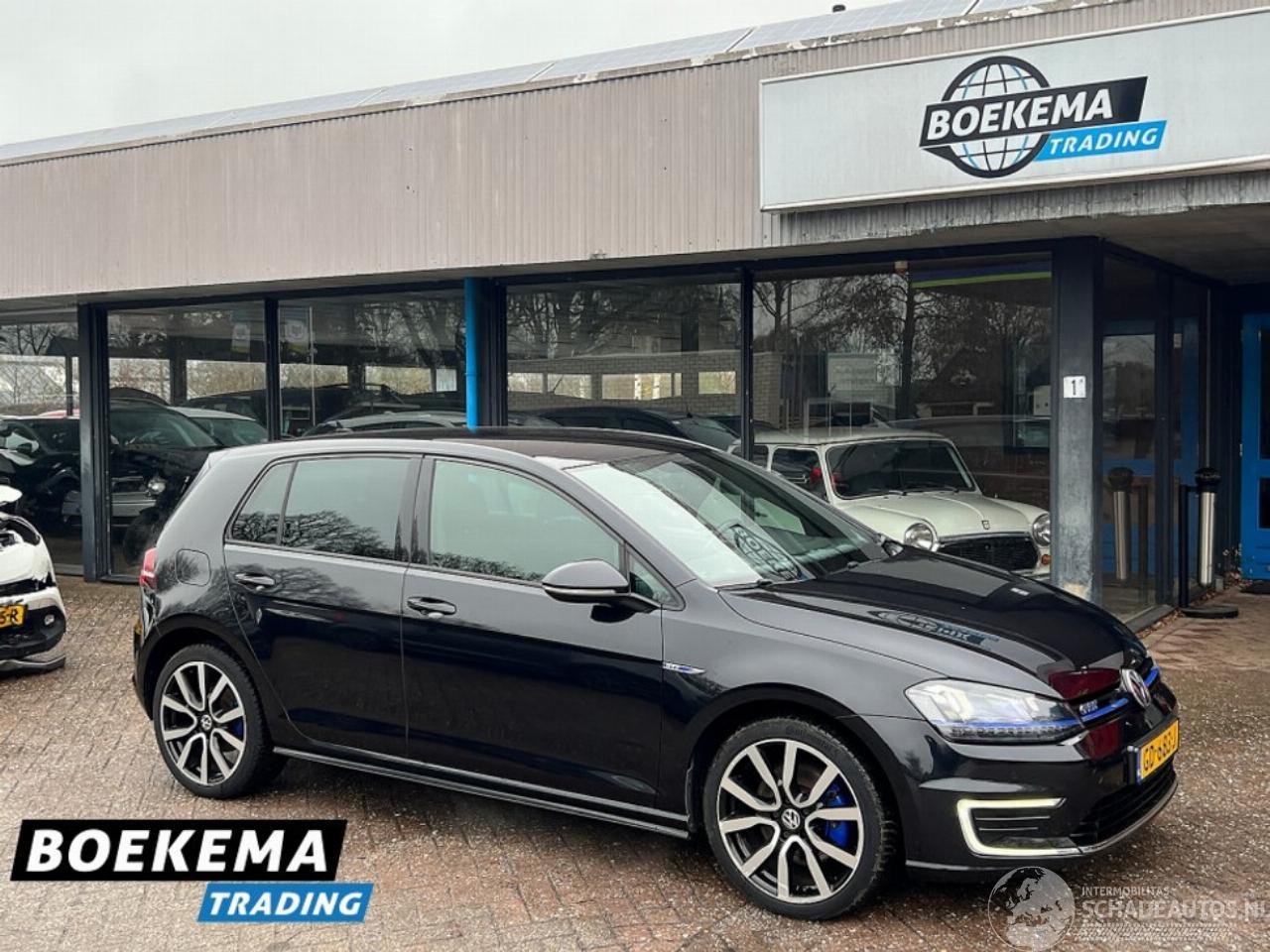 Volkswagen Golf 1.4 TSI GTE Led Navi Cruise PDC Trekhaak