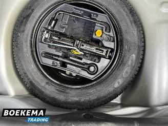 Citroën C4 cactus 1.2 PureTech Shine Navi Climate Cruise PDC picture 12