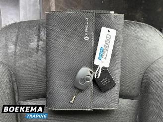 Renault Trafic 1.6 DCI T29 L2 Comfort Energy Navigatie Airco PDC Trekhaak Schuifdeur picture 18