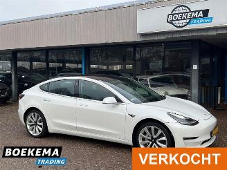  Tesla Model 3 Long Range AWD 75 kWh BTW Autopilot Glazen dak 2019/5