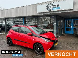 Unfallwagen Toyota Aygo 1.0 VVT-i X-Wave Open-Dak Airco Cruise 2015/7