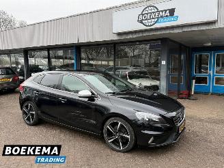 Vaurioauto  passenger cars Volvo V-40 1.6 T4 180PK R-Design Stoelverw. Navigatie Camera 2013/8