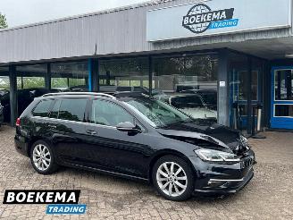 damaged passenger cars Volkswagen Golf 1.4 TSI 150PK Highline DSG Panorama Virtual Stoel/Stuurverw Massage Camera Trekhaak 2017/5