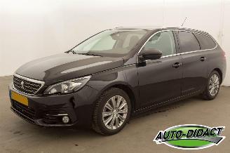 Peugeot 308 SW 1.2 Pano 96KW PureTech Blue Lease picture 1