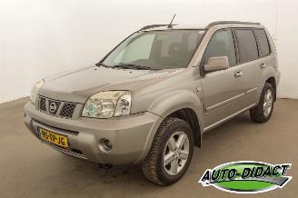 Auto incidentate Nissan X-Trail 2.0 Benz 2WD Airco 2006/12