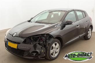 Damaged car Renault Mégane 2.0 Automaat Dynamique 2009/4