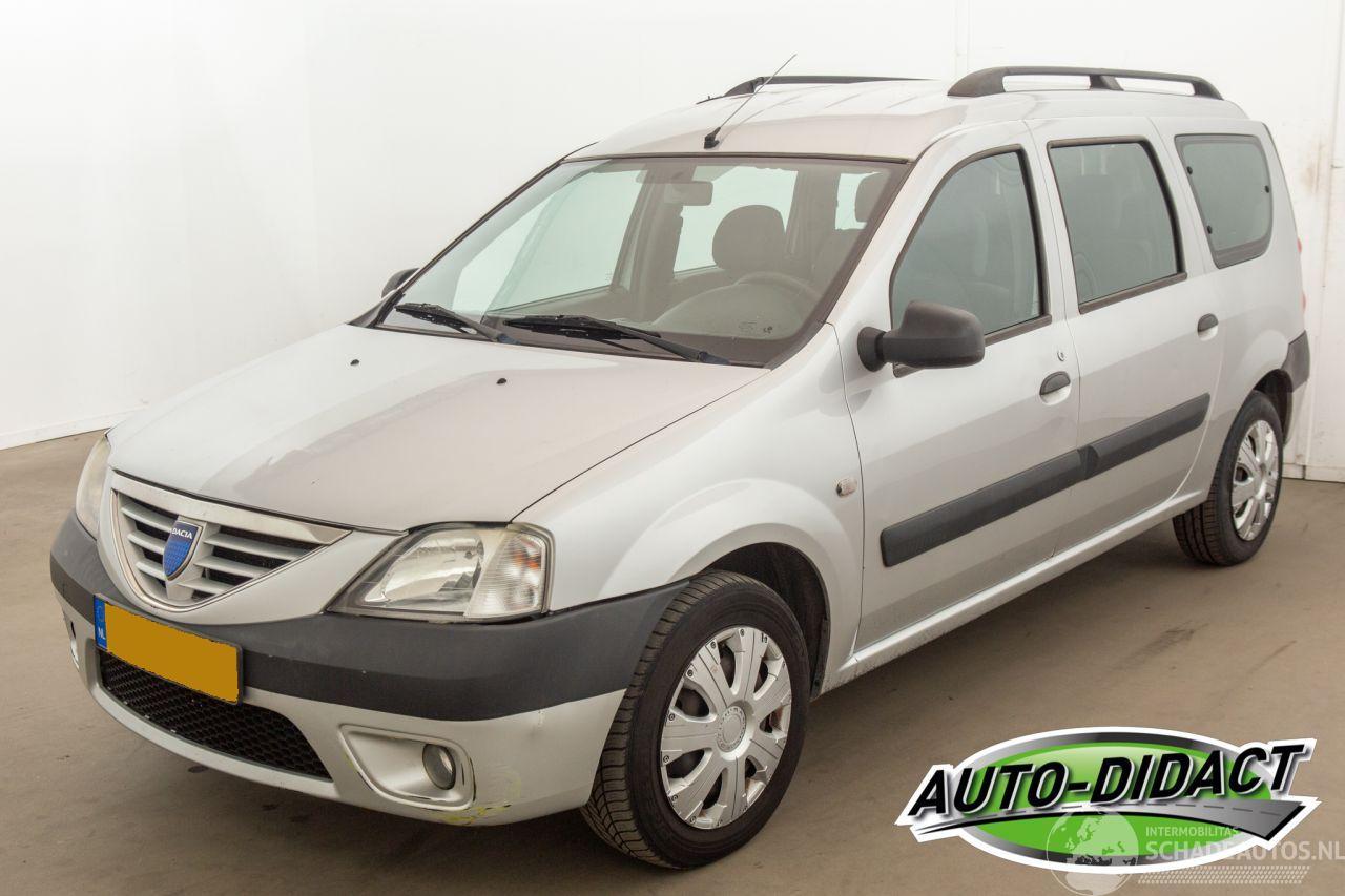 Dacia Logan 1.6-16V Lauréate 7p.