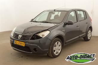 Coche accidentado Dacia Sandero 1.2 Ambiance 2009/8