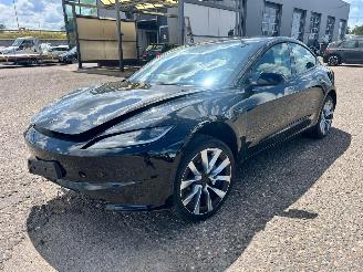  Tesla Model 3 Long Range AWD 16.804 km 2024/4